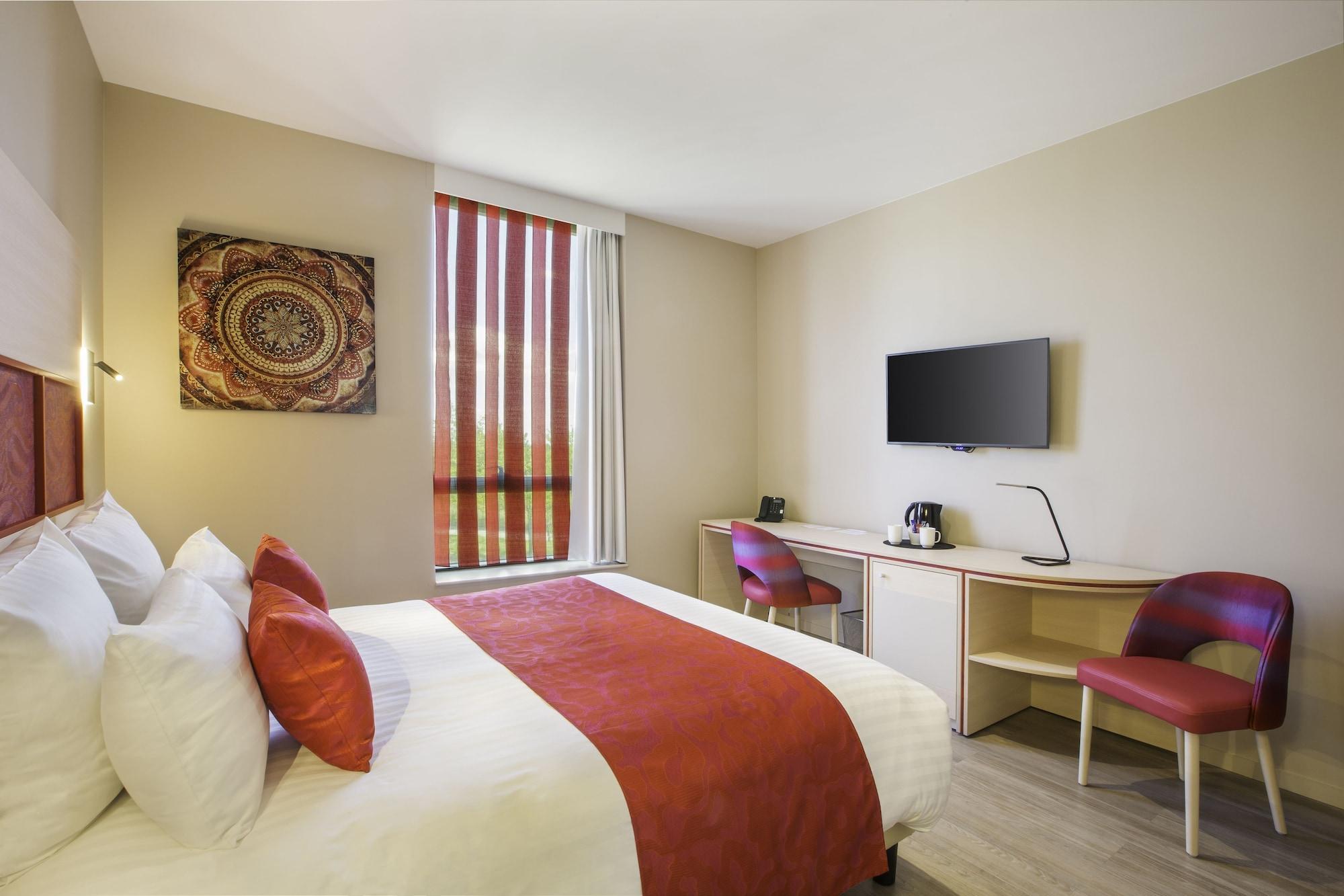 Best Western Plus Hotel Escapade Senlis 桑利斯 外观 照片