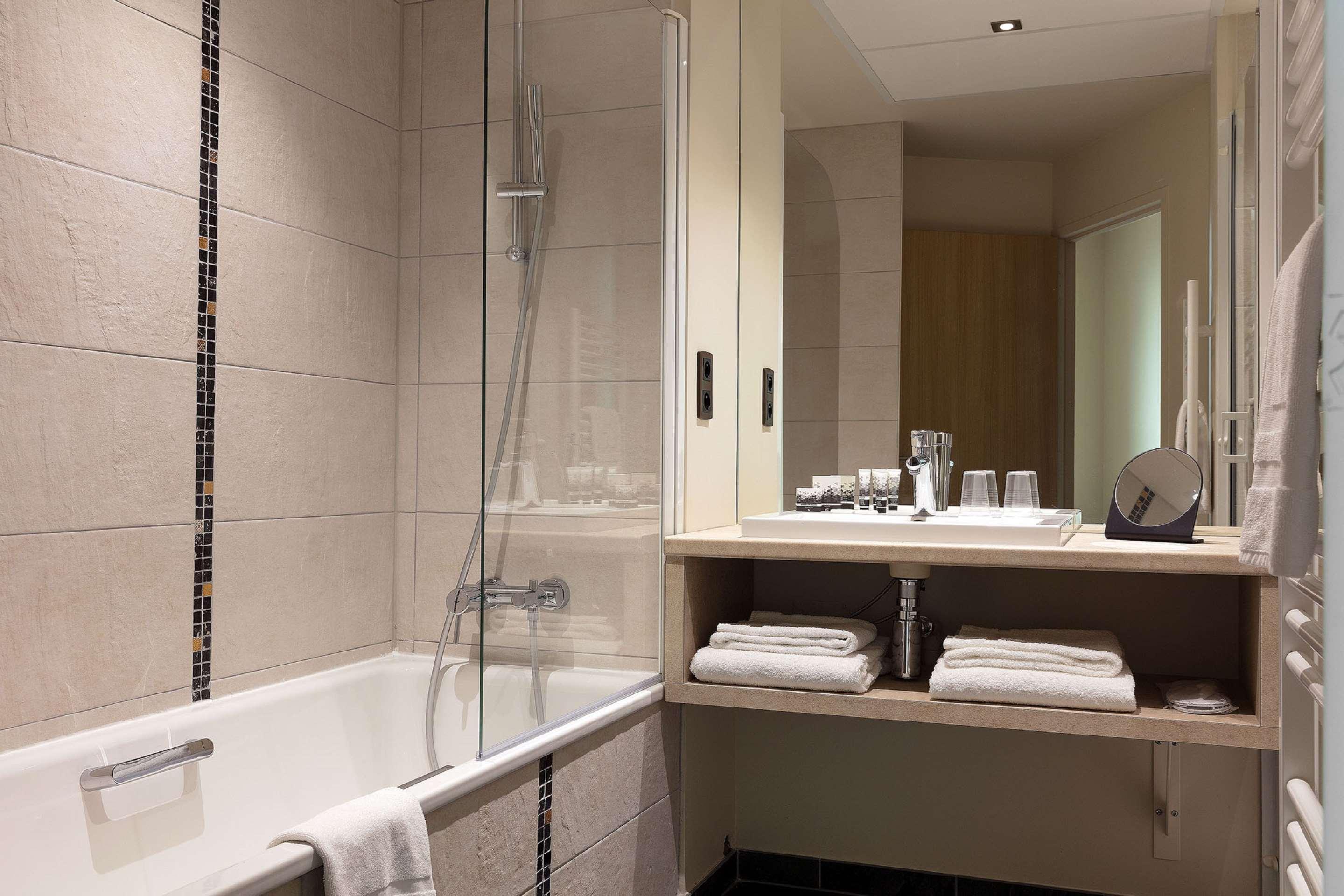 Best Western Plus Hotel Escapade Senlis 桑利斯 外观 照片